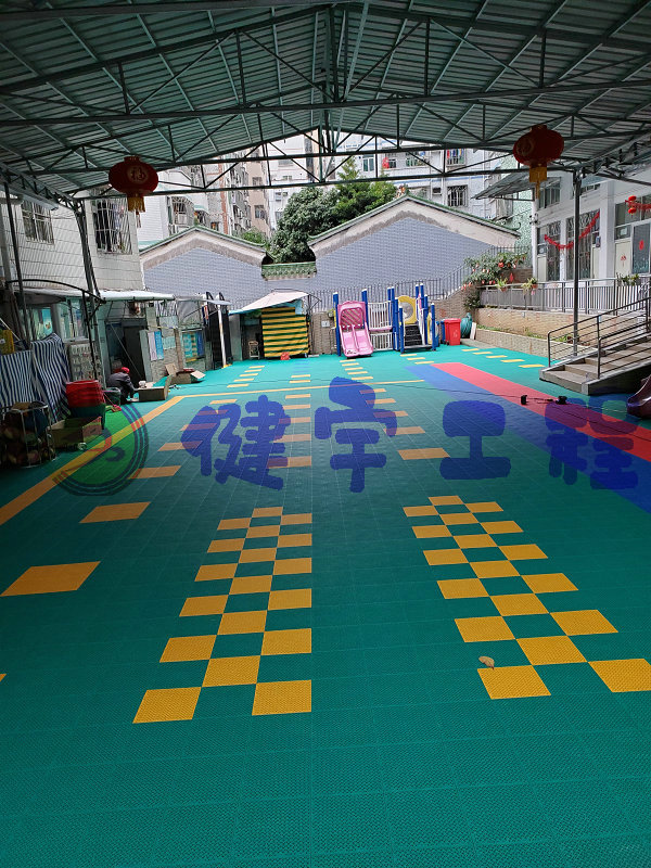 深圳罗湖坳下幼儿园悬浮地板施工案例